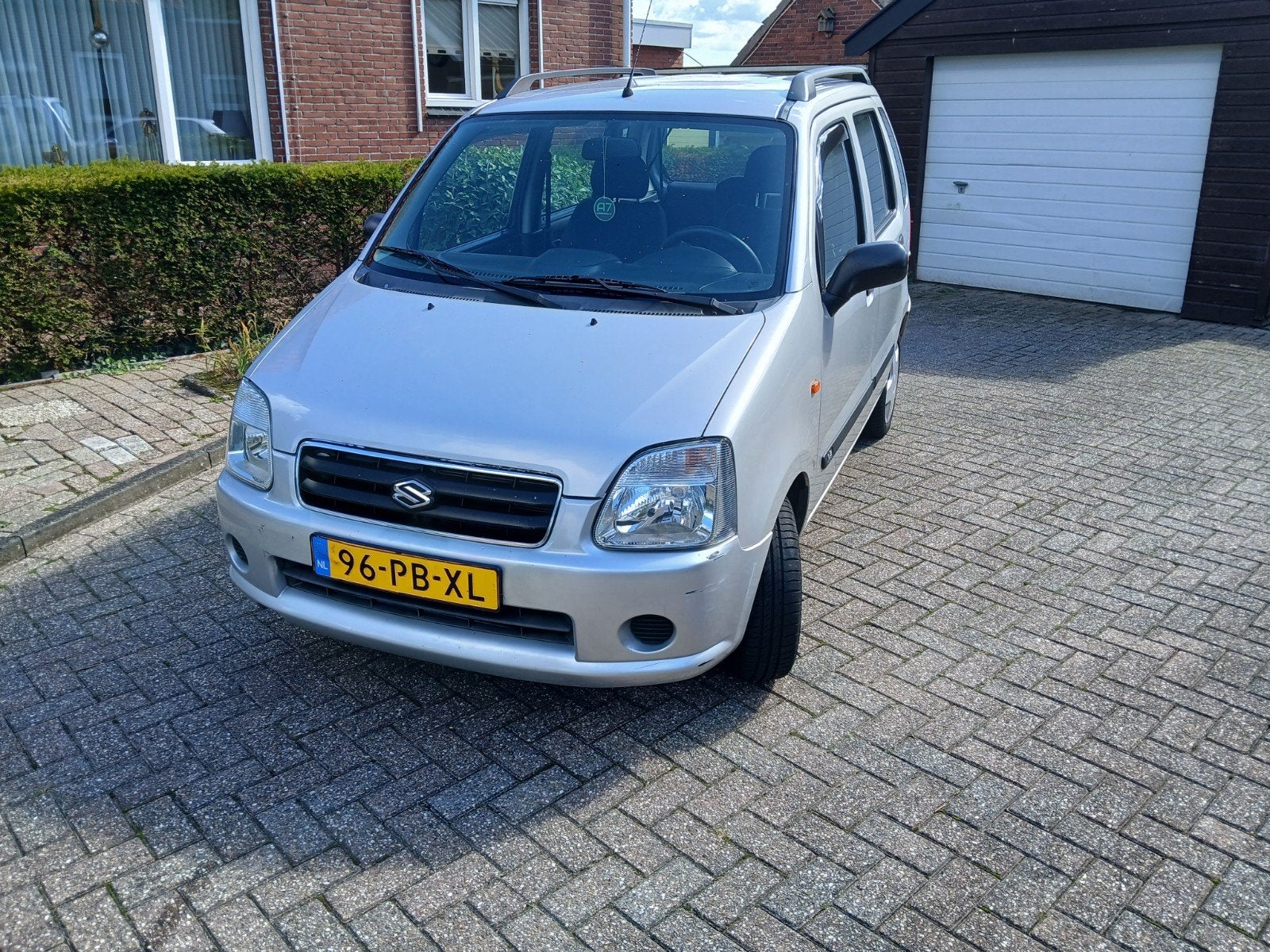 Suzuki Wagon R+ 1.3 AUT 2004 Grijs, Auto's, Stof, 40 €/maand, Wagon R+, Particulier