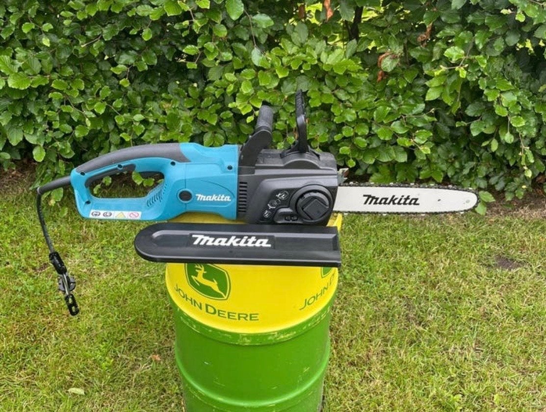 Makita UC3051A elektrische kettingzaag 2000W, Tuin en Terras, Hand-tuingereedschap, Ophalen of Verzenden, Nieuw, Overige soorten