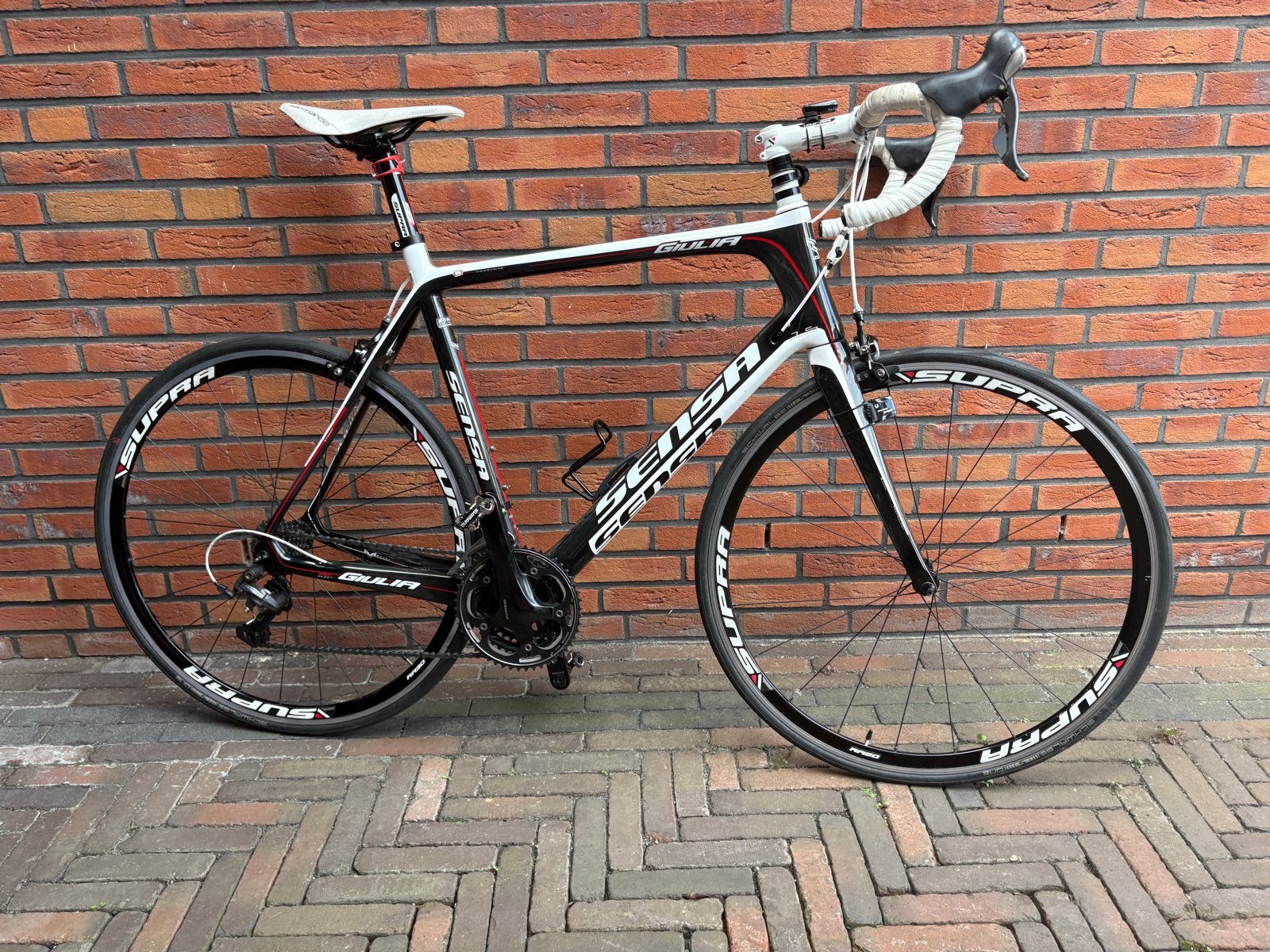 Sensa Giulia racefiets - Carbon frame - Zo goed als nieuw, Fietsen en Brommers, Zo goed als nieuw, 57 tot 61 cm, Meer dan 20 versnellingen