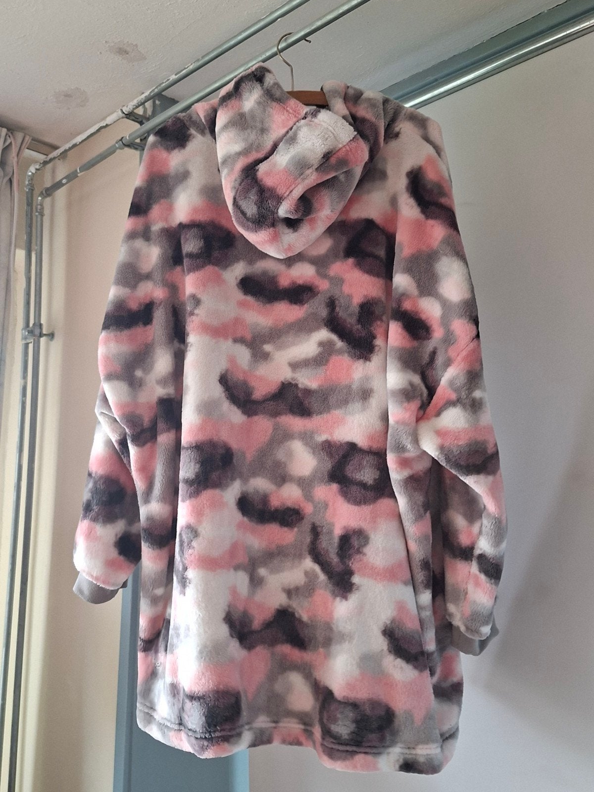 Hoodie, Ophalen of Verzenden, Zo goed als nieuw