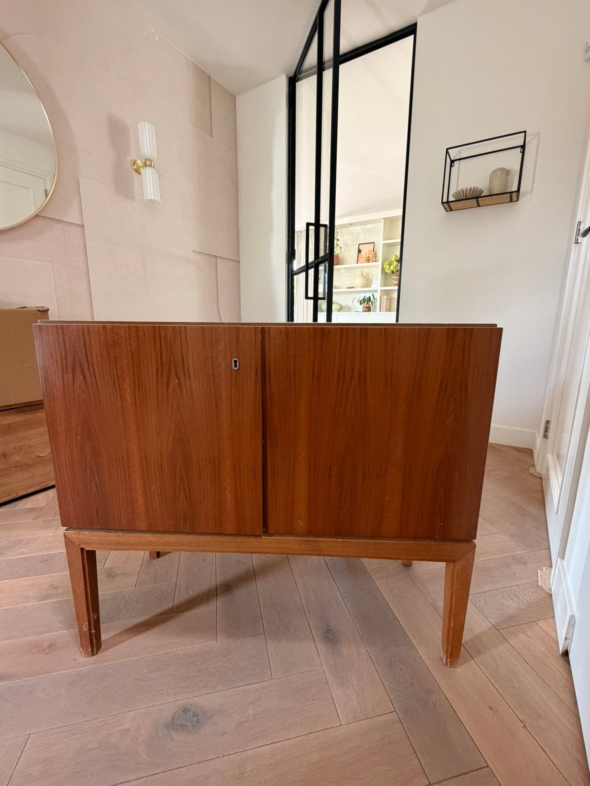 Prachtig  Mid-Century dressoir van Palette Möbelwerk, Ophalen, Met plank(en), Gebruikt, 50 tot 100 cm