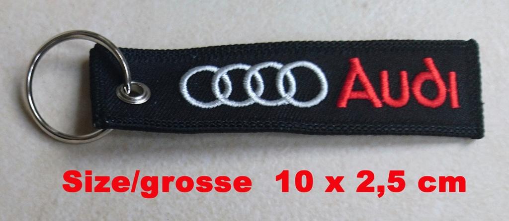AUDI logo sleutelhanger.  A1 A3 A4 A5 A6 Q2 Q3 Q7 RS Quattro, Ophalen of Verzenden