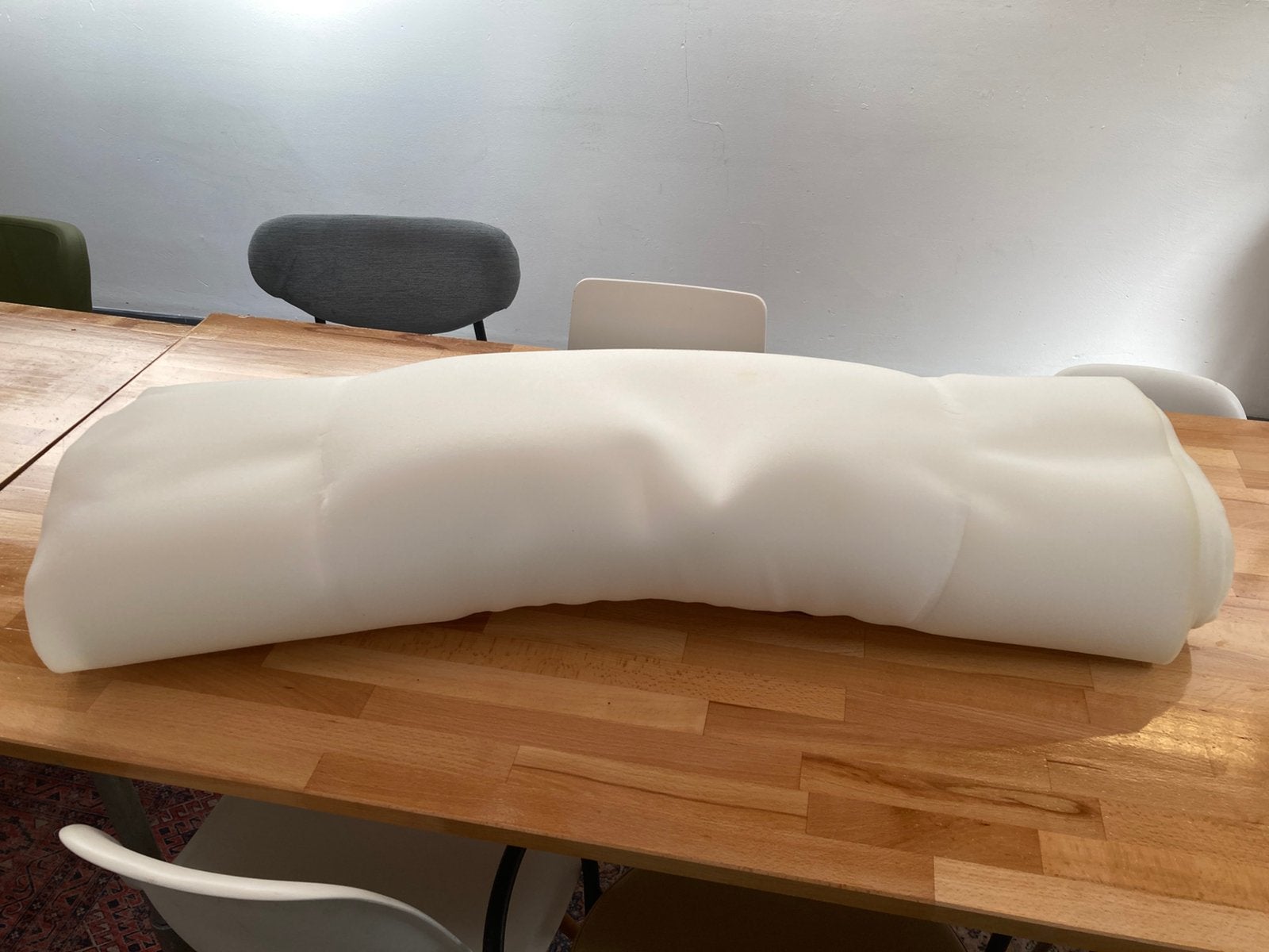 rol dun polyether schuimrubber (ca 5 meter), Ophalen, Zo goed als nieuw