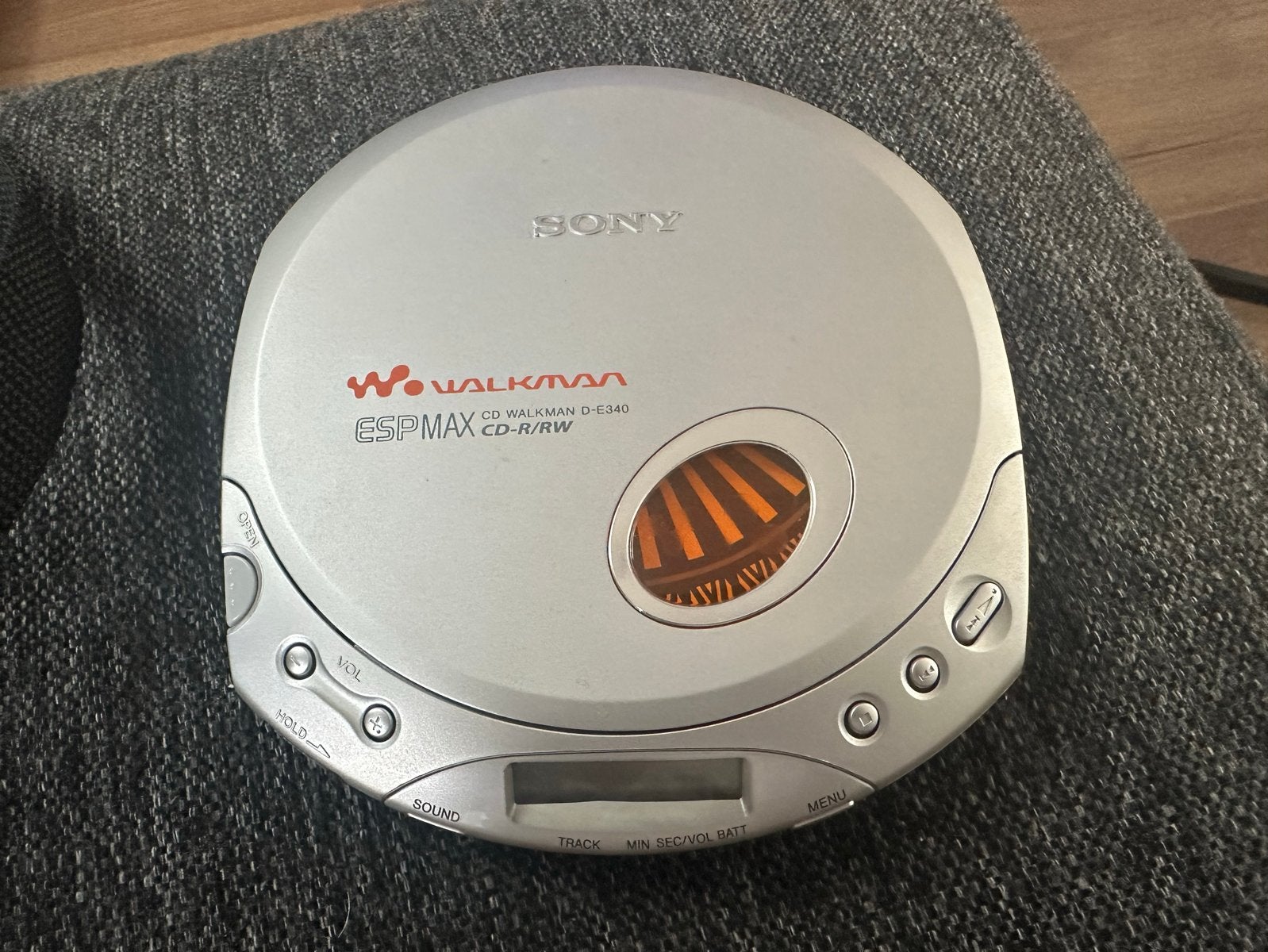 Sony Walkman D-E340 ESPMAX CD-speler, Ophalen of Verzenden, Gebruikt, Sony, Draagbaar