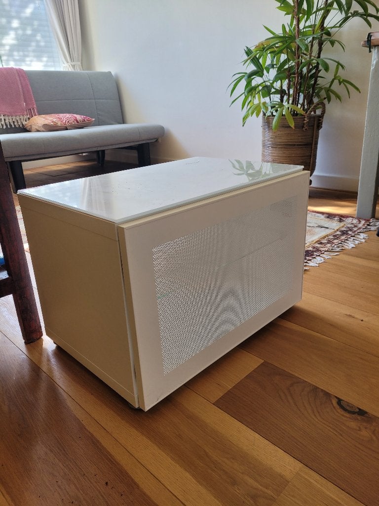 Besta kastje wit met glasplaat Ikea GRATIS, Huis en Inrichting, Kasten | Televisiemeubels, Ophalen, 50 tot 100 cm, Zo goed als nieuw