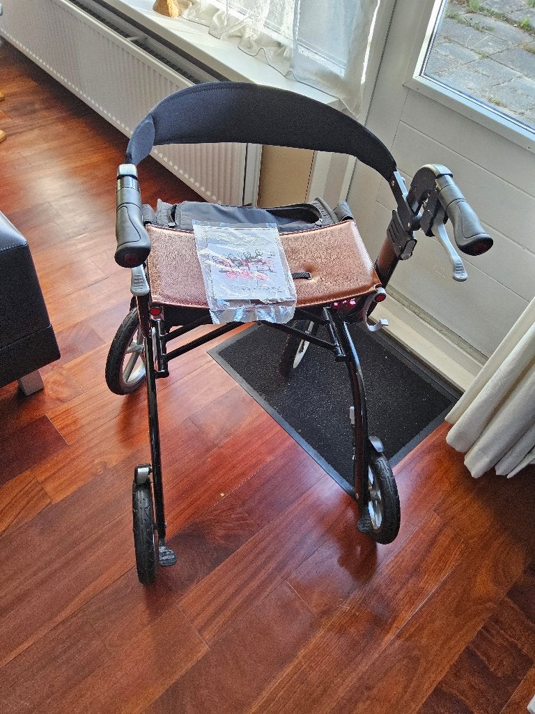 Rollator Travixx Traveller, Diversen, Rollators, Ophalen, Opvouwbaar, Gebruikt
