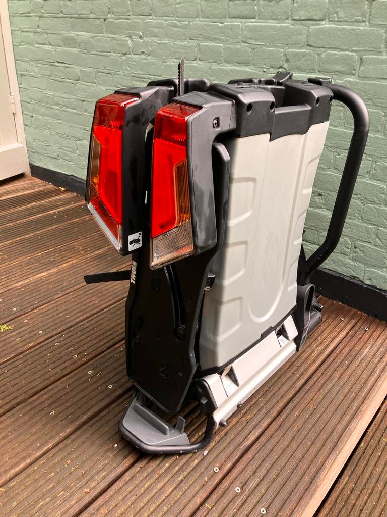 Thule EasyFold XT 933 fietsendrager (2 fietsen), Auto diversen, Fietsendragers, Ophalen, Zo goed als nieuw, Trekhaakdrager