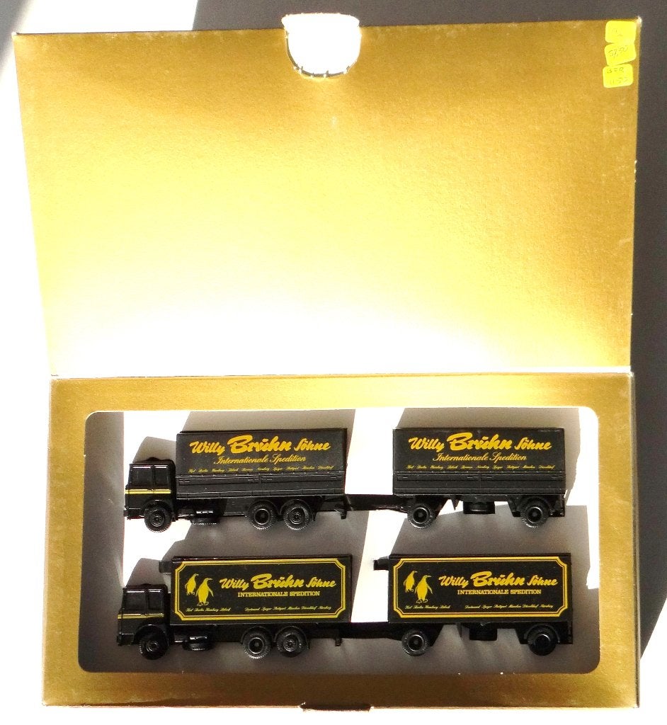 Herpa MAN F8 Willy Bruhn set, Verzenden, Zo goed als nieuw, Bus of Vrachtwagen, Herpa