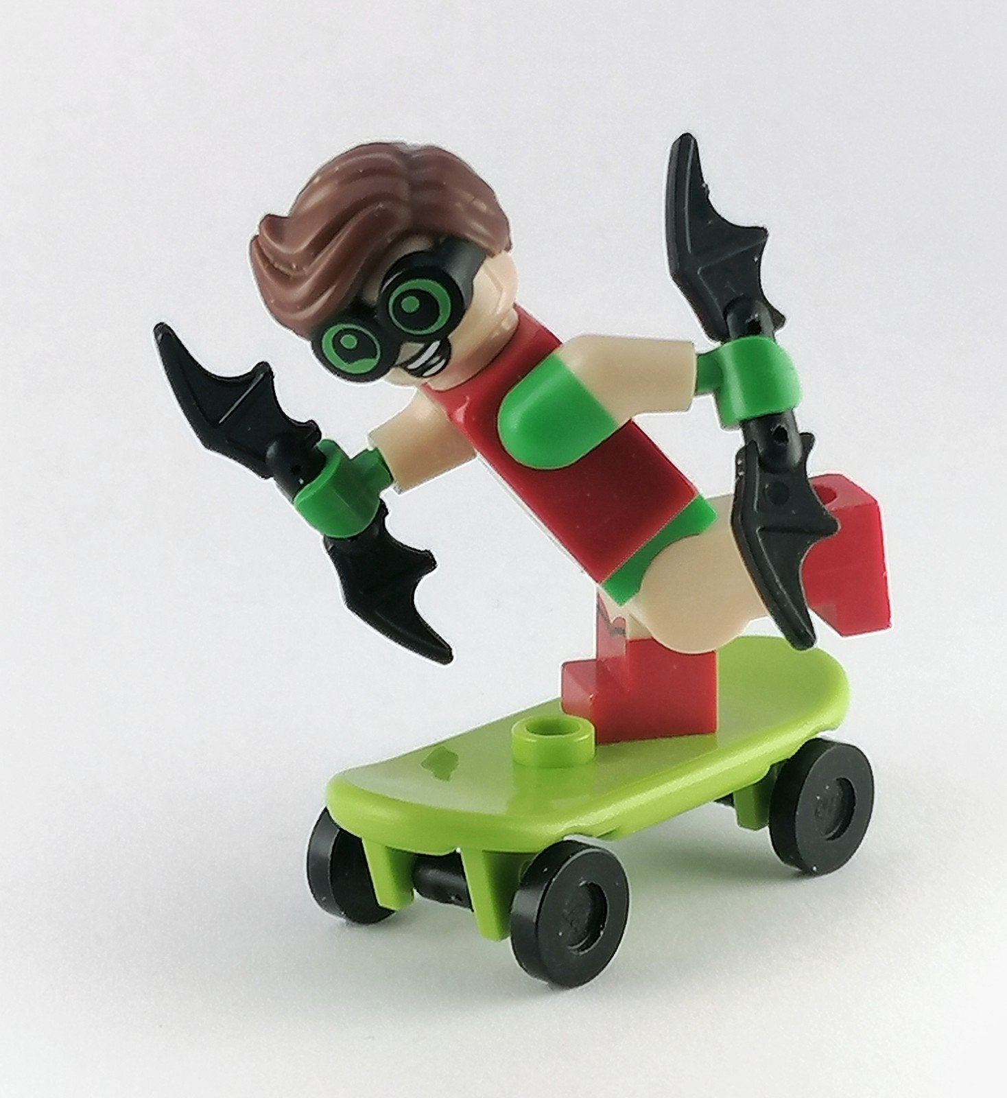 Lego minifiguur Robin Skater € 4,50, Ophalen of Verzenden, Nieuw, Minifiguur, Lego
