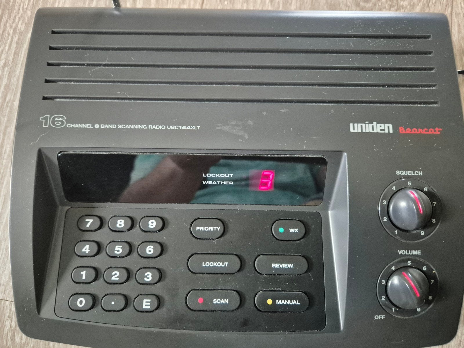 Uniden Bearcat UBC144XLT 16-kanaals scanner radio, Ophalen of Verzenden, Gebruikt
