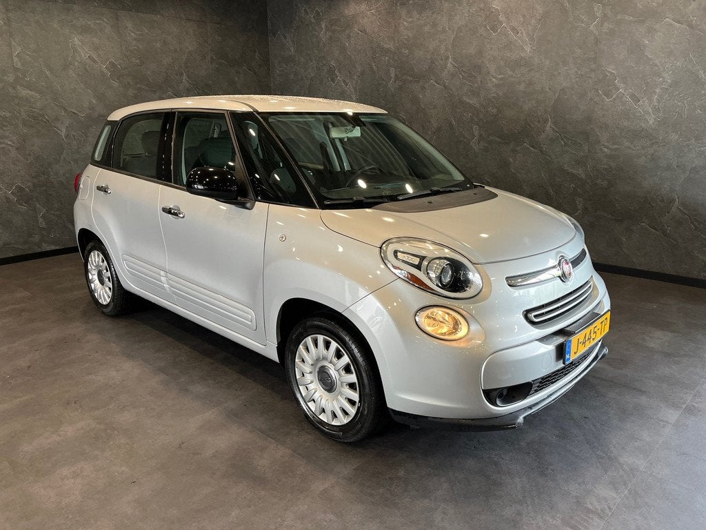 Fiat 500L 1.4 Turbo 162 PK AUTOMAAT, Auto's, Euro 6, 4 cilinders, Bedrijf, 162 pk