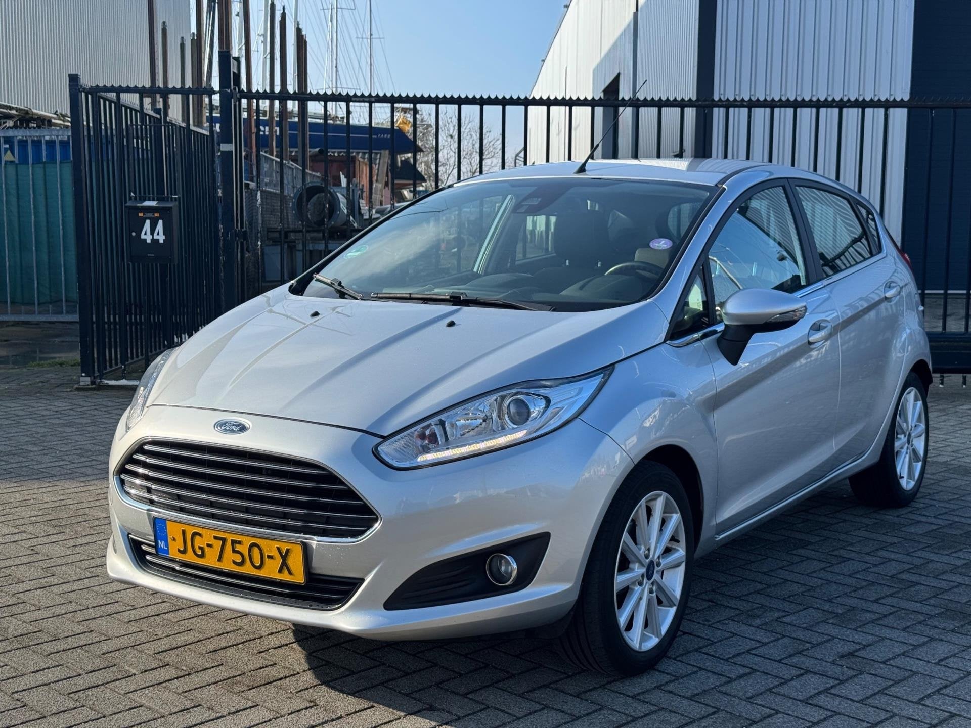 Ford Fiesta 1.0 EcoBoost Titanium Clima Navi Voll, Voorwielaandrijving, 101 pk, Euro 6, 23 km/l