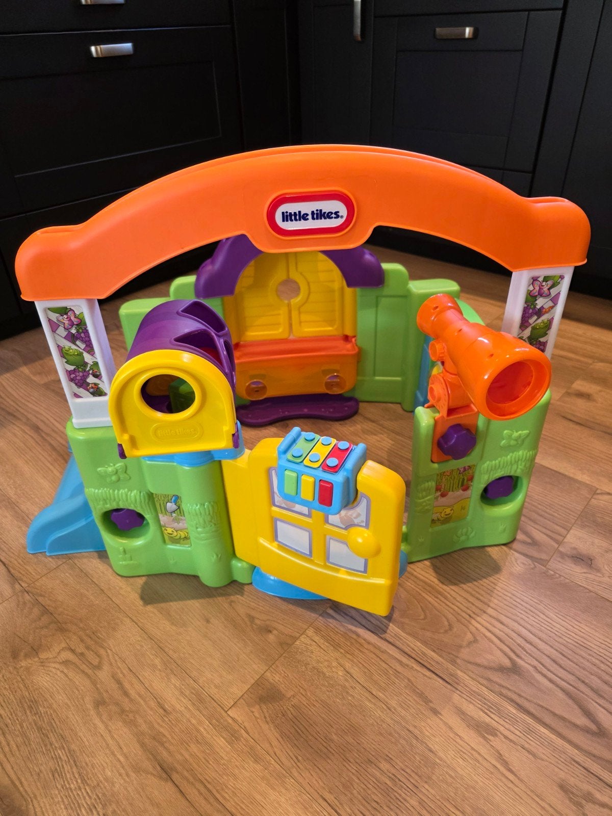Little Tikes activity garden, activiteiten huisje/tuin., Kinderen en Baby's, Speelgoed | Babyspeelgoed, Zo goed als nieuw, Overige typen