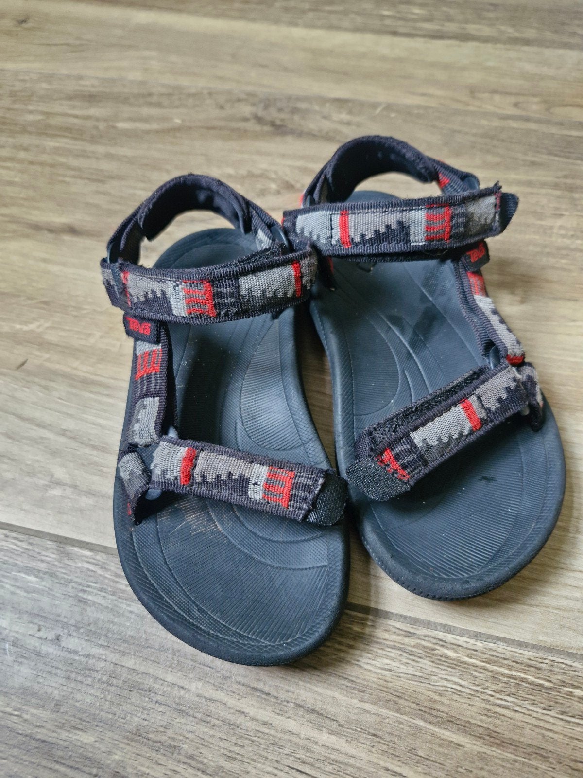 Teva sandalen voor kinderen - Maat 28/29, Kinderen en Baby's, Kinderkleding | Schoenen en Sokken, Gebruikt, Jongen of Meisje, Schoenen