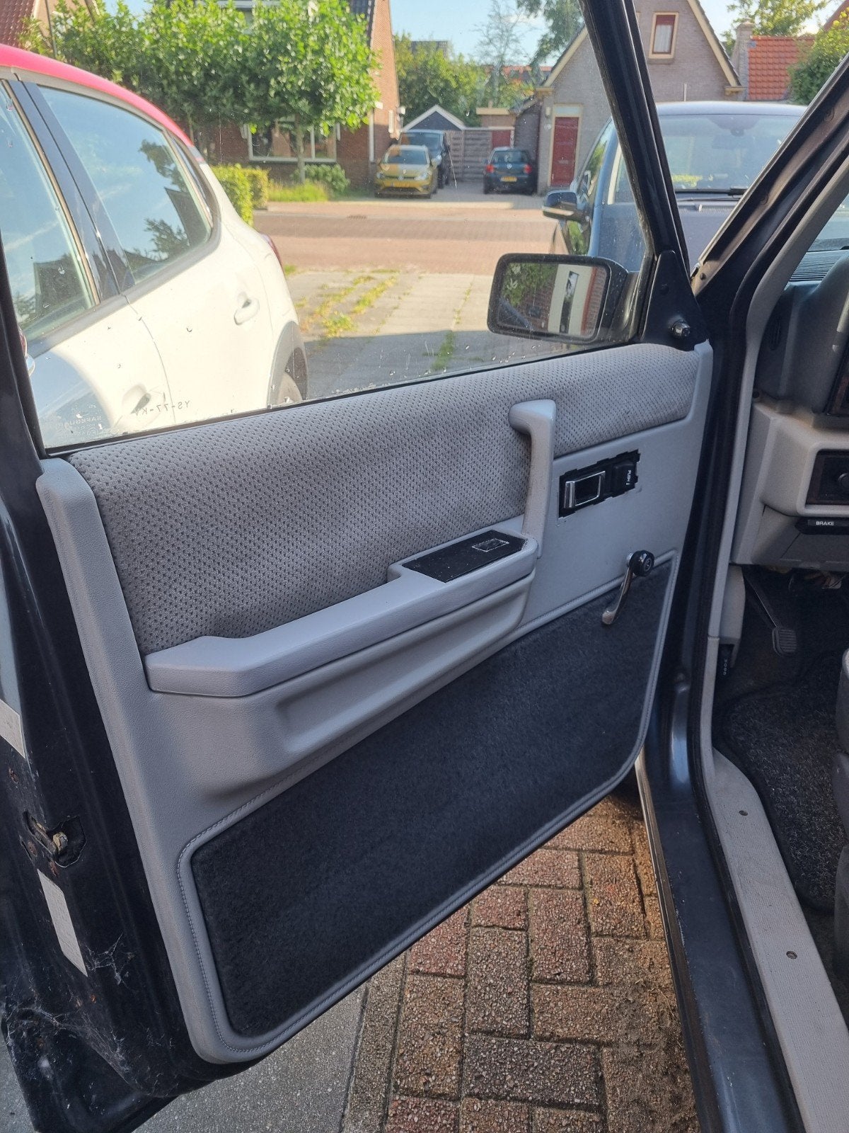 Chrysler Voyager 3.0 I SE V6 EFI AUT U9 1990 Grijs, foto 12