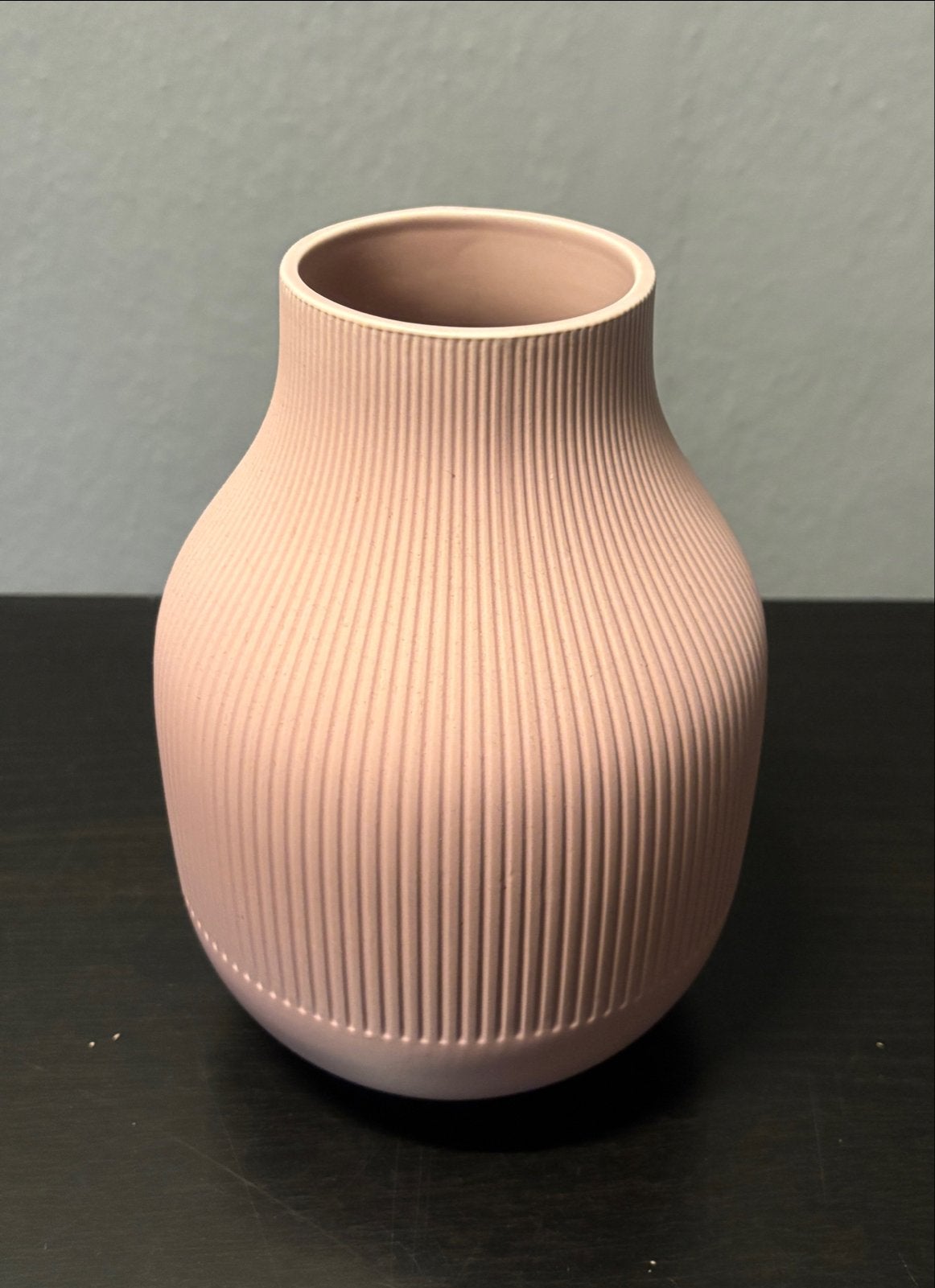 IKEA GRADVIS - Vaas Roze Geribbeld, Ophalen of Verzenden, Zo goed als nieuw, Roze, 22 cm