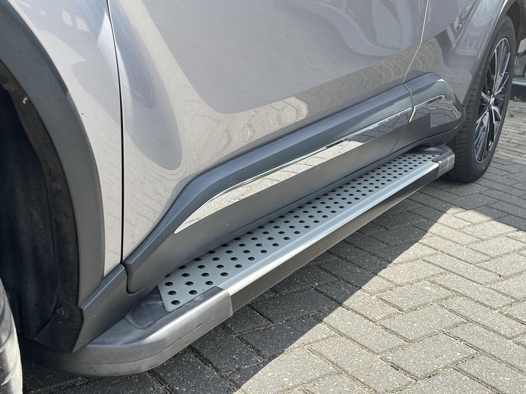 Toyota C-HR 2.0 Hybrid Launch Edition Leder / Carplay / Stoe, Auto's, Toyota, Euro 6, 4 cilinders, Leder, Bedrijf