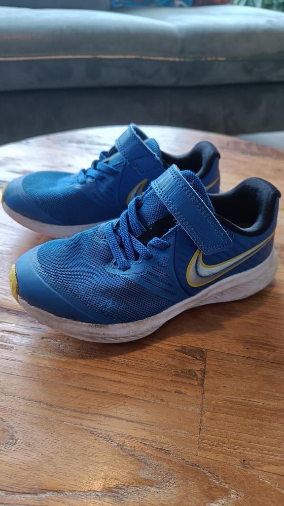 Nike kinder sportschoen maat 29.5, Ophalen of Verzenden, Hardloopschoenen, Nike