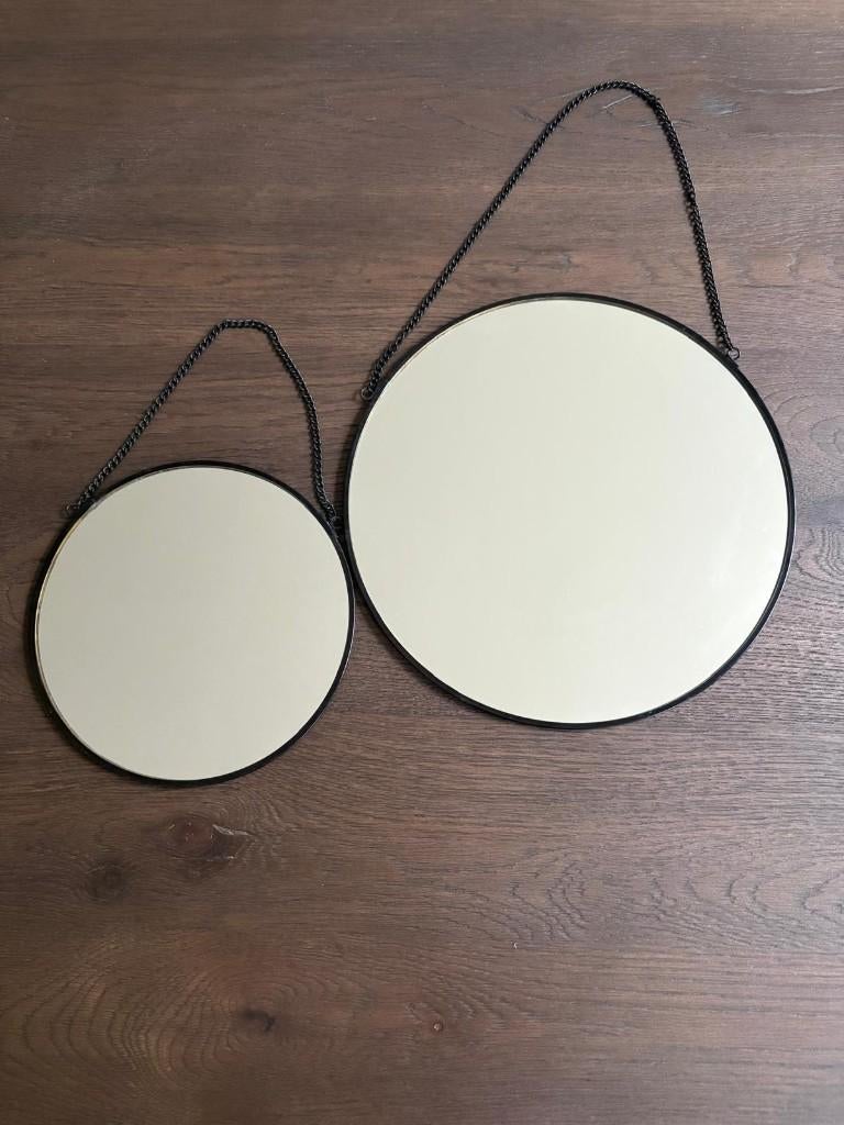 set 2 spiegels / mirrors, Ophalen, Minder dan 50 cm, Rond, Zo goed als nieuw