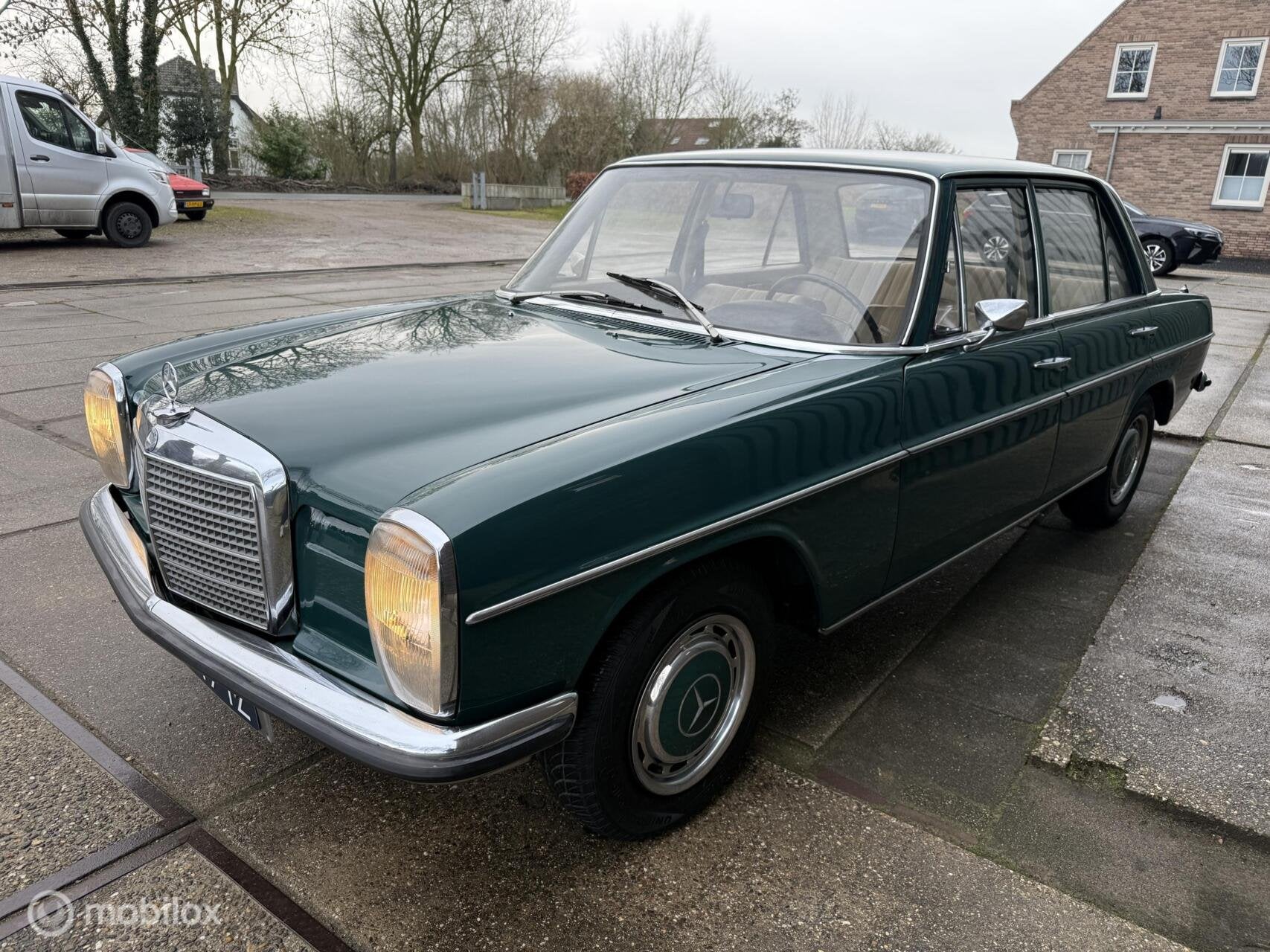 Mercedes-Benz 200 W115 NAP Unieke staat, foto 3