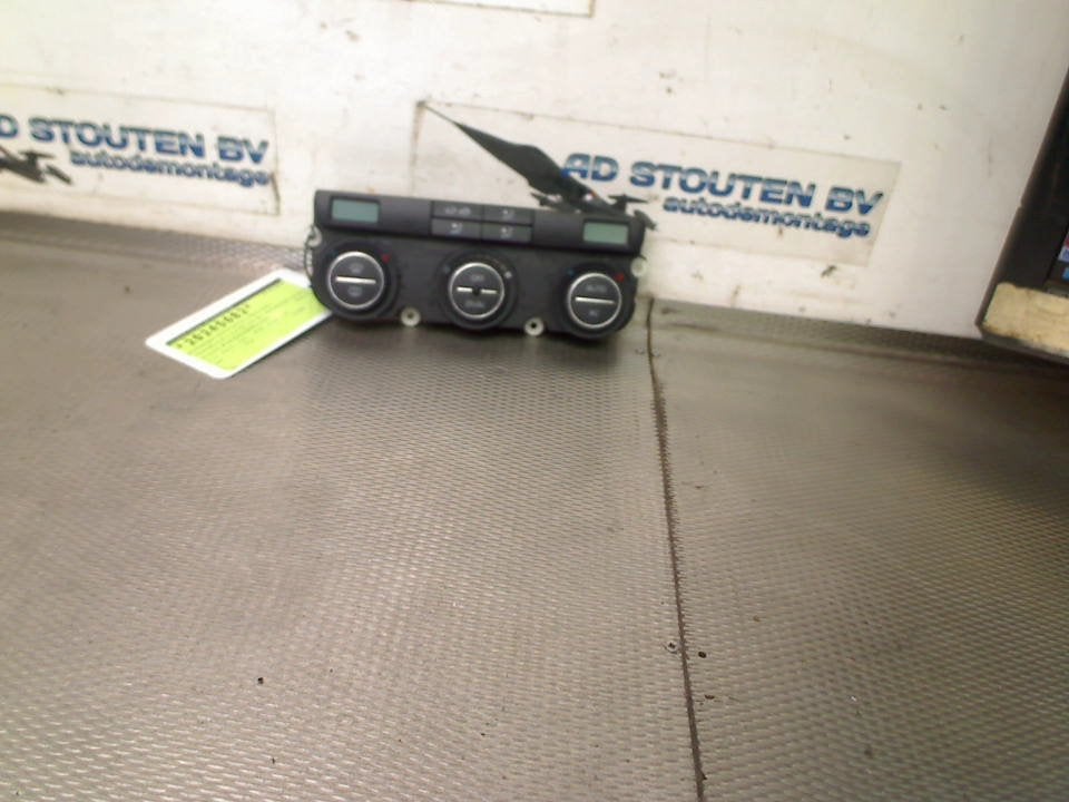 Bedieningspaneel Airco Golf V Variant (1K5) 2009, Auto-onderdelen, Gebruikt, Volkswagen, Volkswagen AG, Kundenbetreuung@volkswagen.de