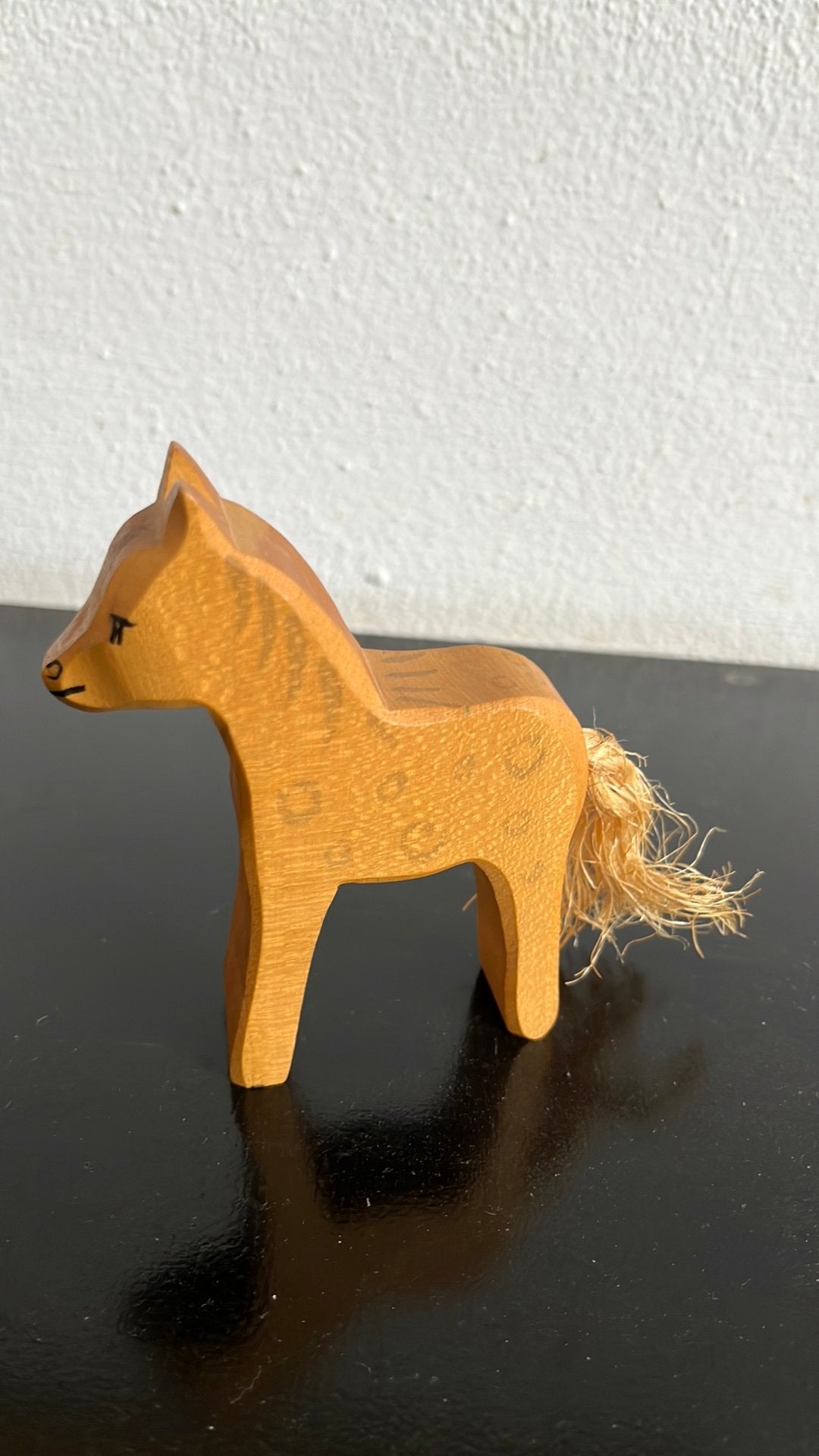 Zeldzaam Ostheimer Gevlekt paardje/ pony met blauwe sticker, Ophalen of Verzenden, Gebruikt, Overige typen