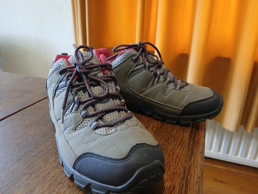 REGATTA GREAT OUTDOORS ISOTEX WATERPROEF( DAMES ) MAAT 39., Ophalen of Verzenden, Nieuw, Schoenen