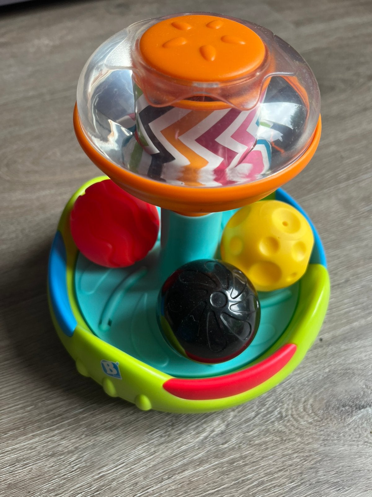 B. Toys Spinaroos Ball Drop Toren met 3 Ballen, Kinderen en Baby's, Speelgoed | Babyspeelgoed, Ophalen of Verzenden, Zo goed als nieuw