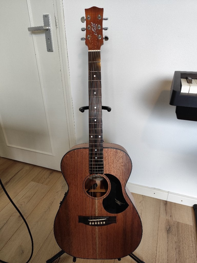 Maton EBW808 Akoestische Gitaar, Ophalen, Gebruikt, Western- of Steelstringgitaar, Met (piezo-)element