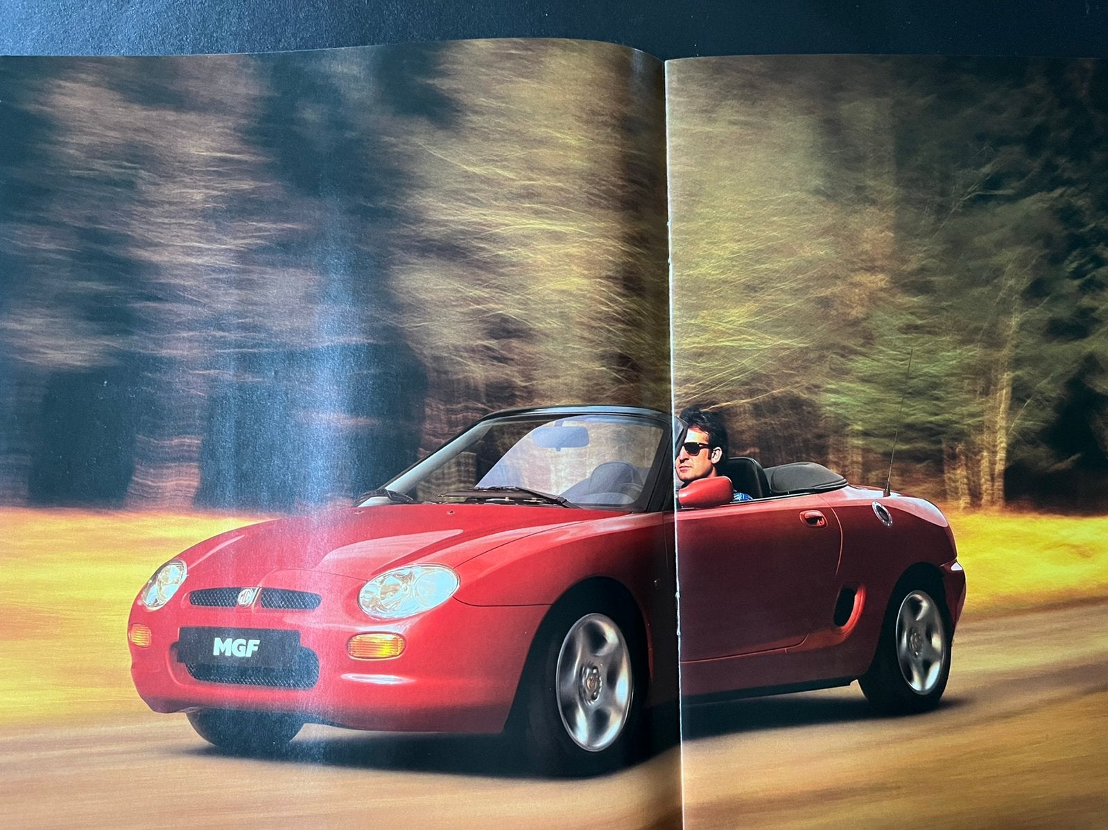 NL | folder en prijslijst MGF 1997 / 1999, Boeken, Ophalen of Verzenden, Zo goed als nieuw, Overige merken