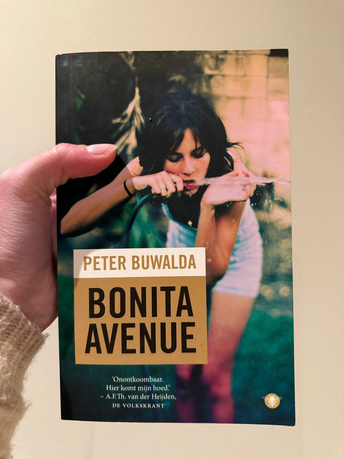 Bonita Avenue - Peter Buwalda (Paperback), Ophalen of Verzenden, Zo goed als nieuw, Nederland