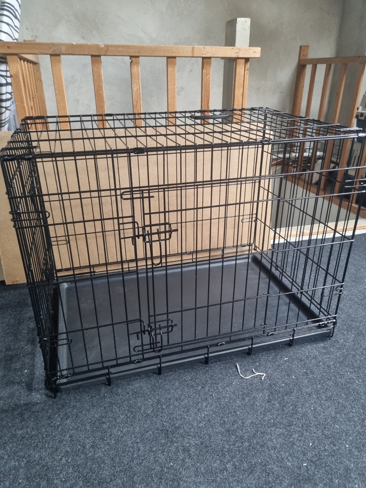 Bench zwart L, Dieren en Toebehoren, Ophalen, Zo goed als nieuw, 75 tot 110 cm, Minder dan 65 cm
