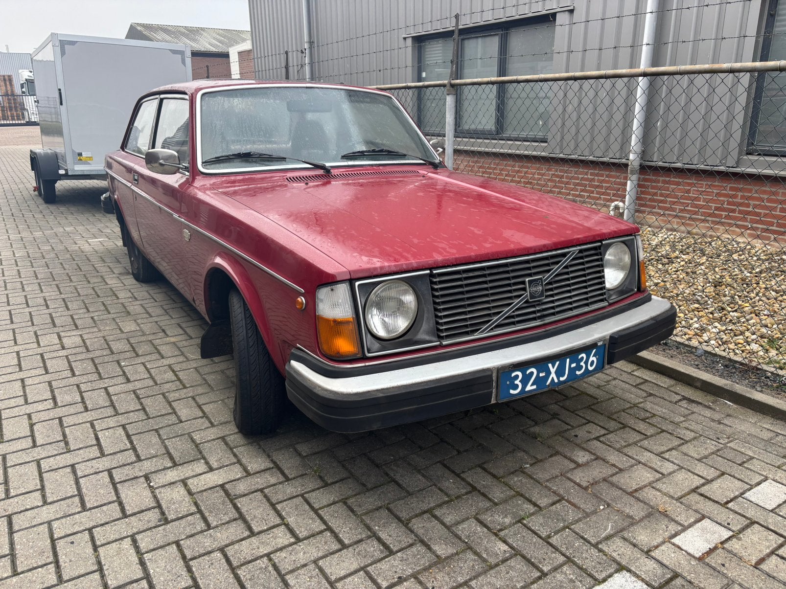 Volvo 242 schuurvondst (belastingvrij / project / volvo 240), Ophalen of Verzenden