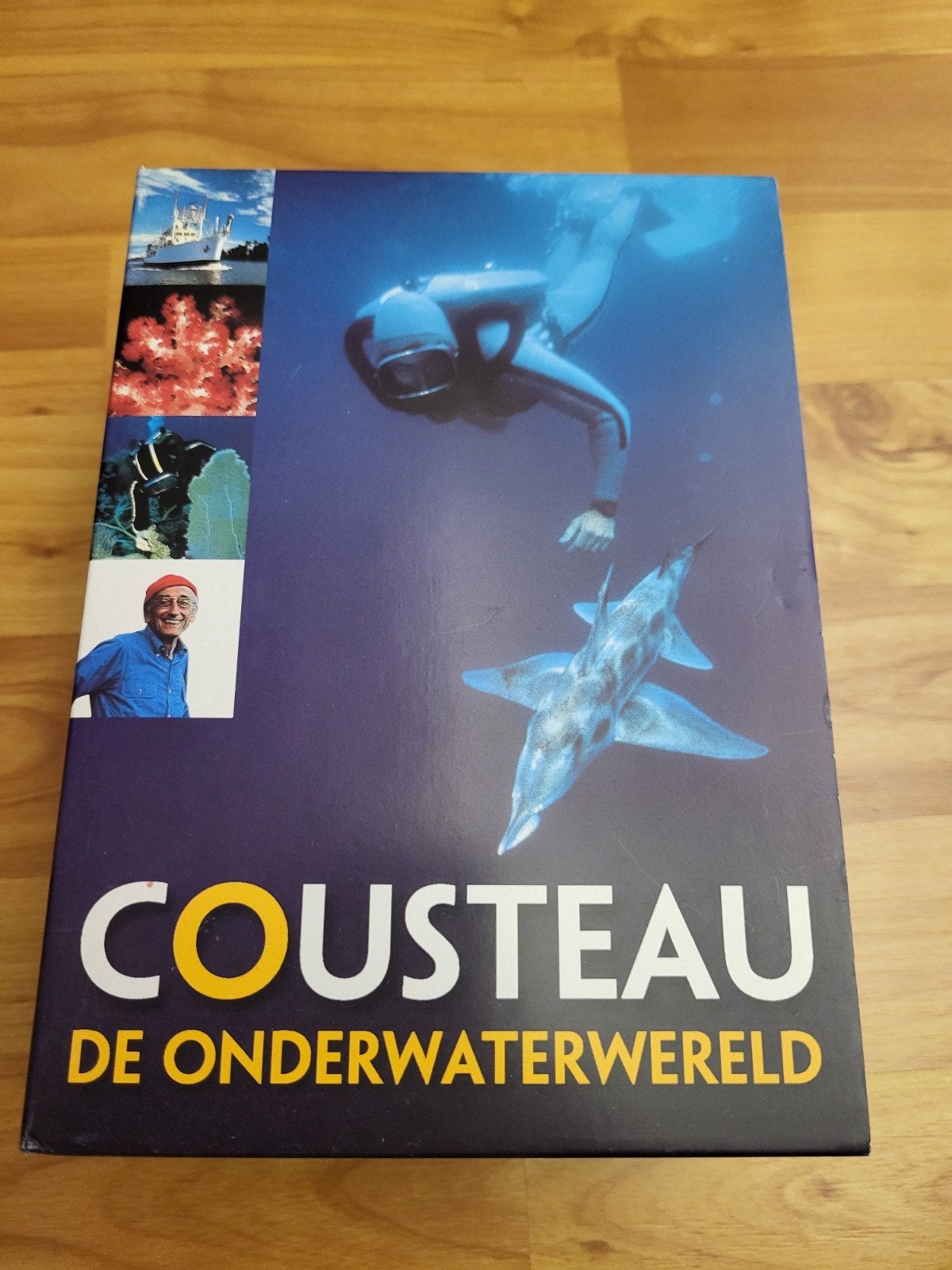 Te Koop Cousteau de onderwaterwereld., Alle leeftijden, Ophalen of Verzenden, Zo goed als nieuw, Natuur