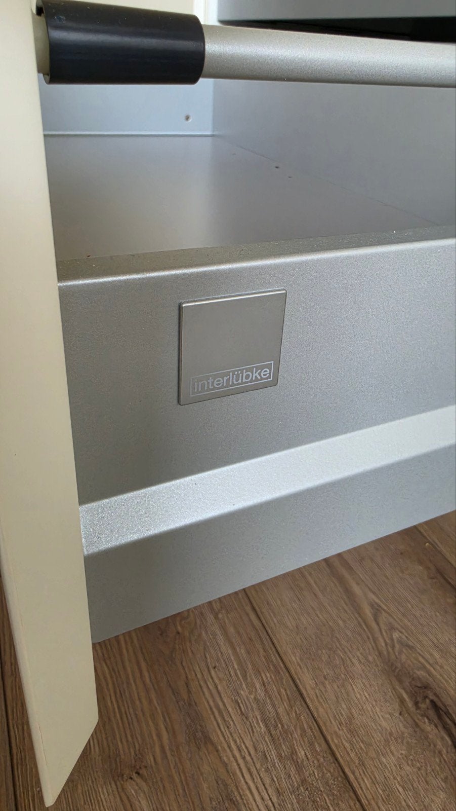 Interlübke Zwevend TV-Meubel / Wandmeubel - 300 cm Wit, Huis en Inrichting, Ophalen, Overige materialen, Gebruikt, 200 cm of meer