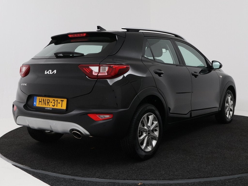 Kia Stonic 1.0 T-GDi MHEV DynamicLine | Achteruitrijcamera |, Auto's, Kia, Voorwielaandrijving, 12 maanden, Zwart, Origineel Nederlands