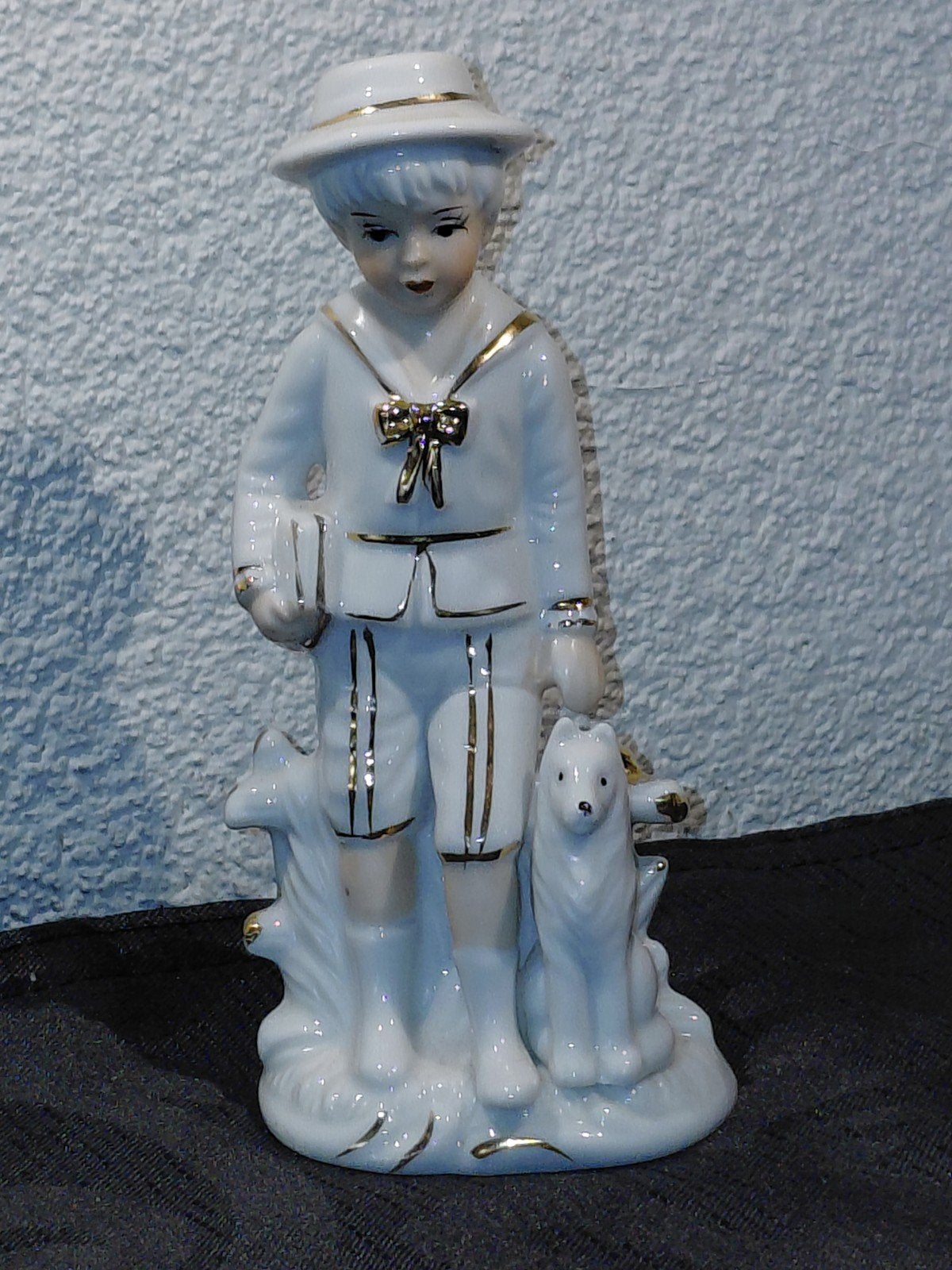 Vintage Porseleinen Beeldje Jongen in matrozenpak met Hond, Ophalen of Verzenden