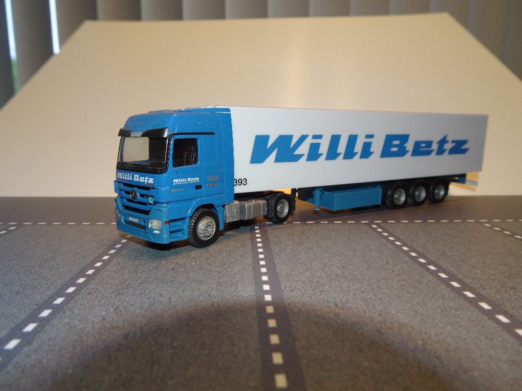 822 herpa willi betz 15331-2393 mercedes actros 1:87 truck, Ophalen of Verzenden, Zo goed als nieuw, Bus of Vrachtwagen, Herpa