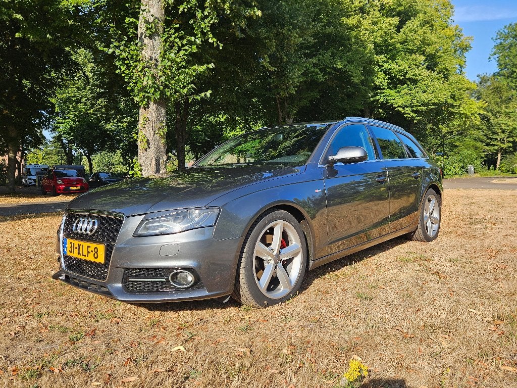 Audi A4 2.0 Tfsi 132KW Avant Multitronic 2010 Grijs, Euro 5, 4 cilinders, 1984 cc, 179 pk