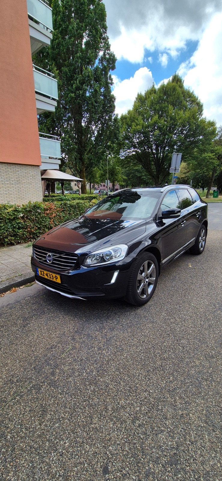 Volvo XC60 D3 AUT 2015 Zwart, 136 pk, 1984 cc, Zwart, Leder