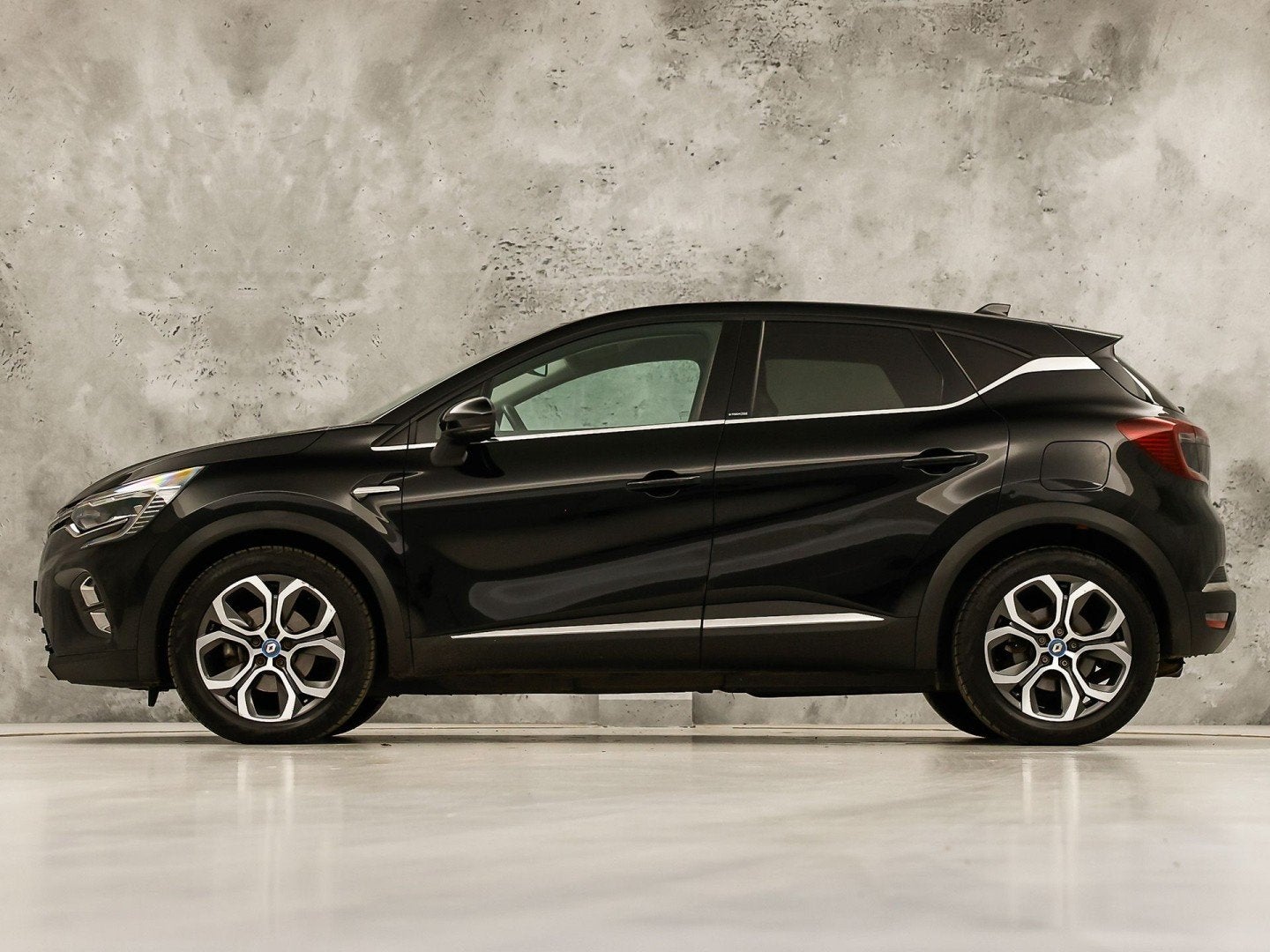 Renault Captur 1.6 E-Tech Plug-in Hybrid 160 Sport 160Pk Aut, Auto's, 12 maanden, 77 km/l, Gebruikt, 4 cilinders