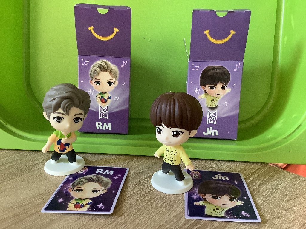 BTS Tiny Tan's 4 versch. met en zonder doosje/kaart RM Jin, Ophalen of Verzenden, Nieuw