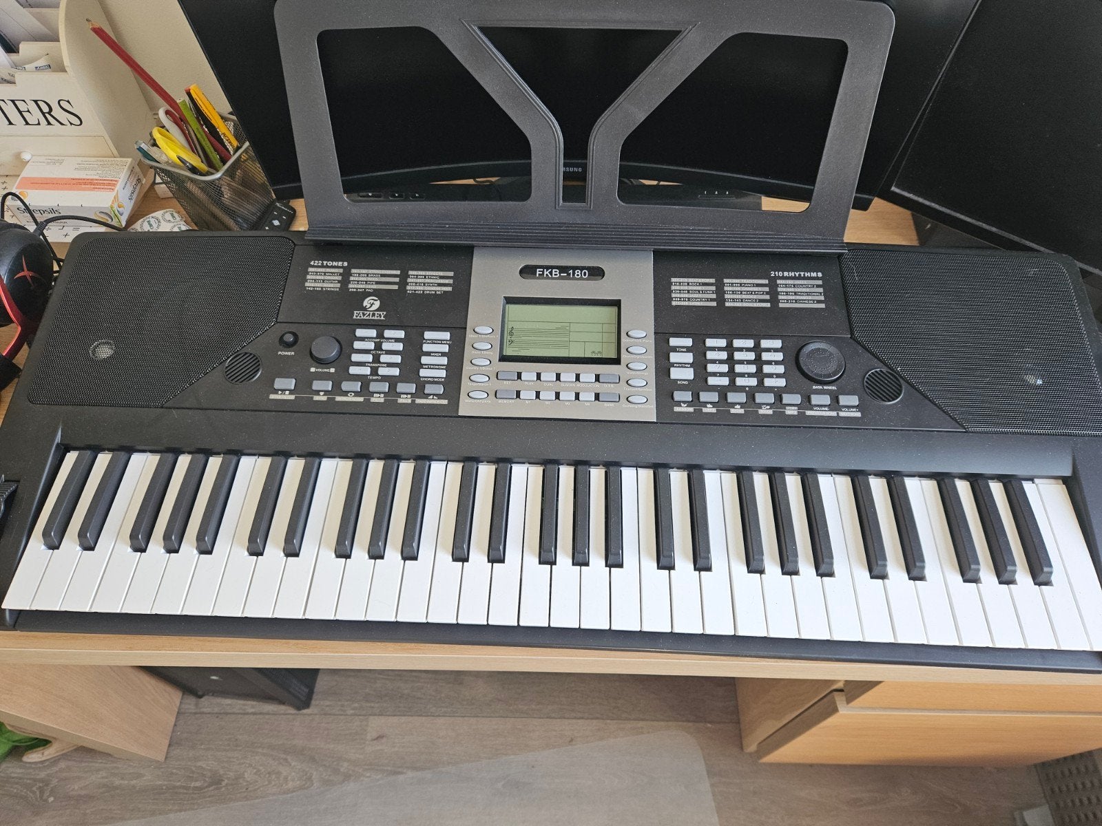 Fazley FKB - 180, 61 toetsen, Zo goed als nieuw, Midi-aansluiting, Ophalen
