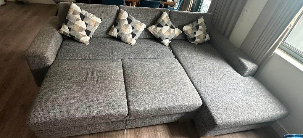 Large gray IKEA corner sofa, Huis en Inrichting, Banken | Sofa's en Chaises Longues, Ophalen, 300 cm of meer, Zo goed als nieuw