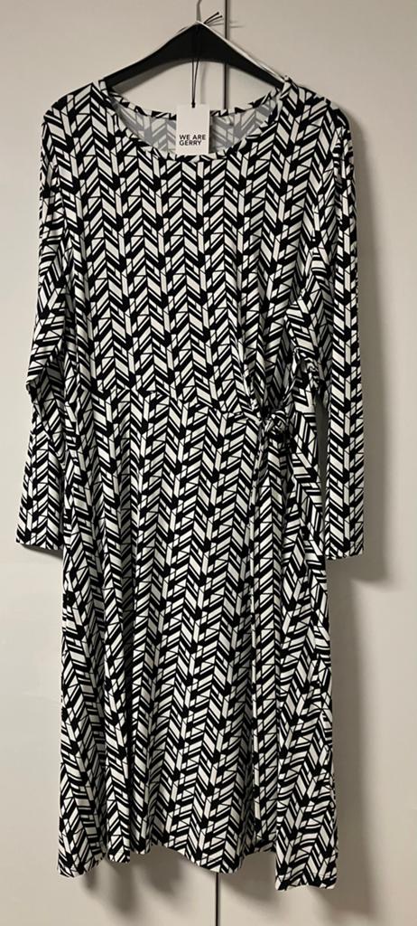 Gerry Weber jurk maat 48 nieuw, Kleding | Dames, Jurken, Ophalen of Verzenden, Nieuw, Maat 46/48 (XL) of groter, Onder de knie