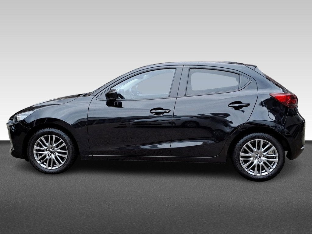 Mazda 2 1.5 SKYACTIV-G 90PK LUXURY NAVI CAMERA HUD LED ECC N, Auto's, Mazda, Zwart, Origineel Nederlands, Bedrijf, Handgeschakeld