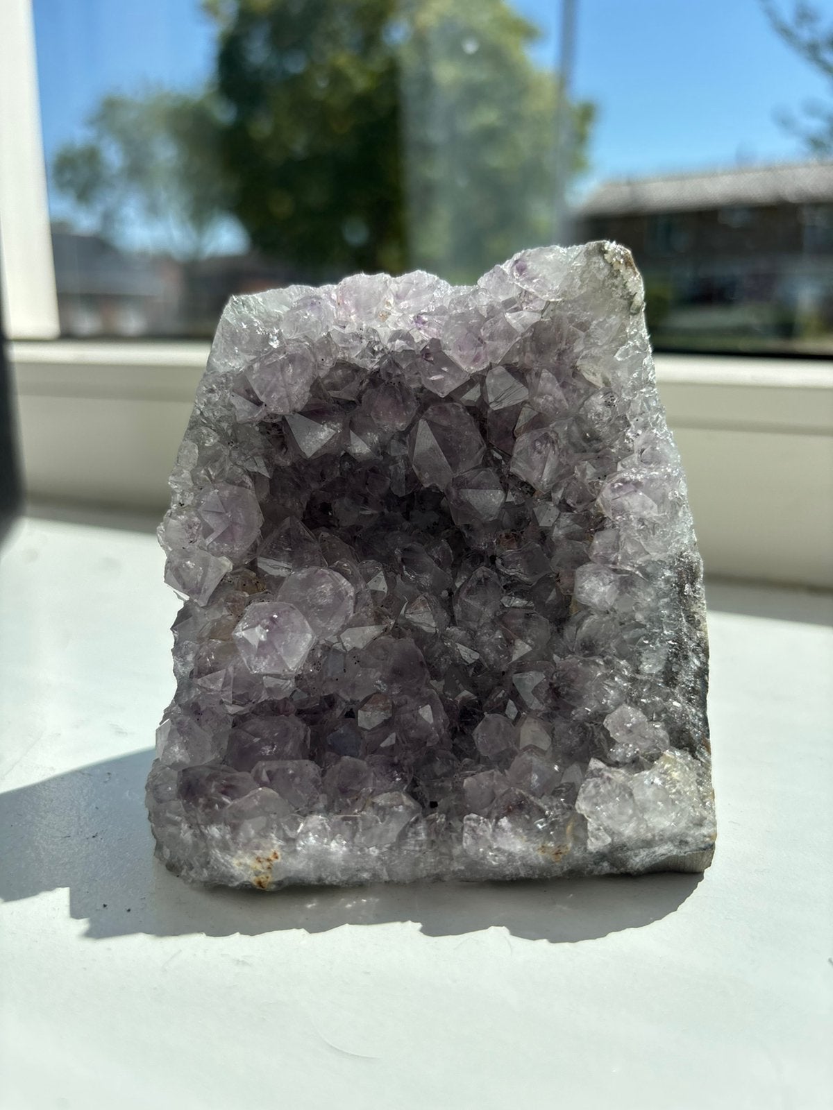 Prachtige Cut Base Amethist – 608 gram, Ophalen of Verzenden, Mineraal