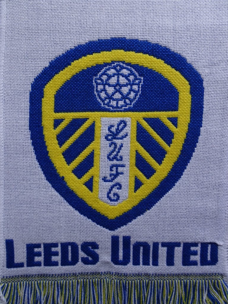 sjaal Leeds United, Ophalen of Verzenden, Nieuw, Buitenlandse clubs, Vaantje of Sjaal