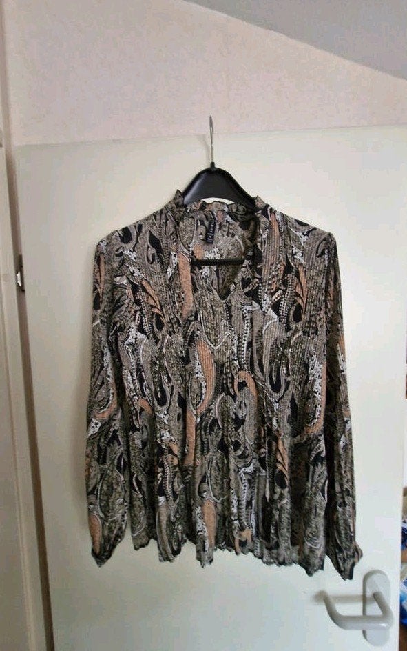 mooie blouse, Ophalen, Meerkleurig, Maat 42/44 (L), Zo goed als nieuw