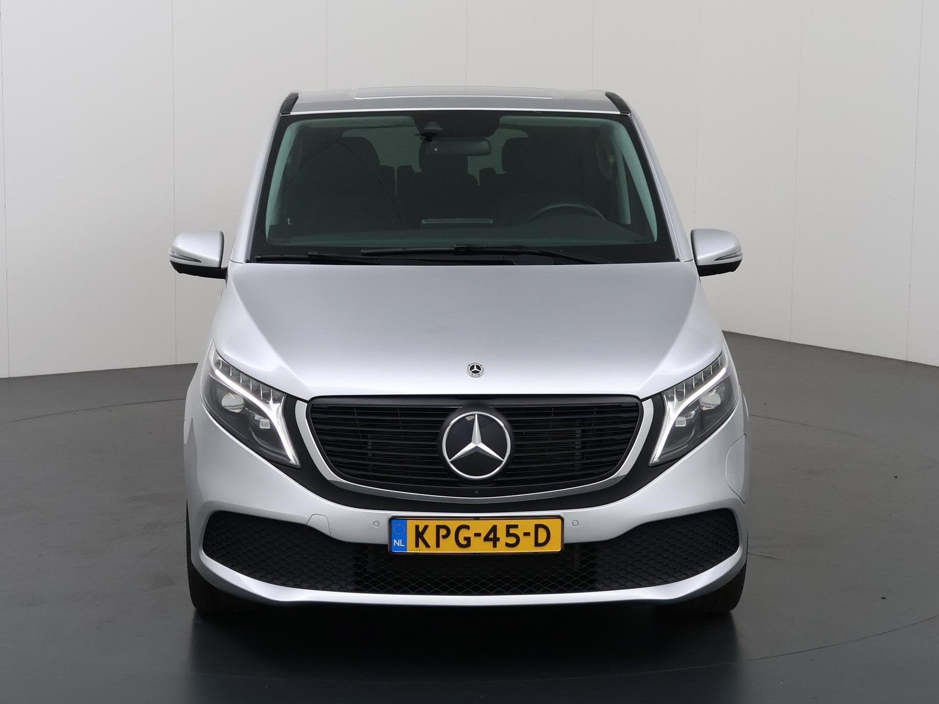 Mercedes-Benz EQV 300 L2 90 kWh 8 Persoons | Line Avantgarde, Auto's, Bestelauto's, Stof, Gebruikt, 2535 kg, 90 kWh